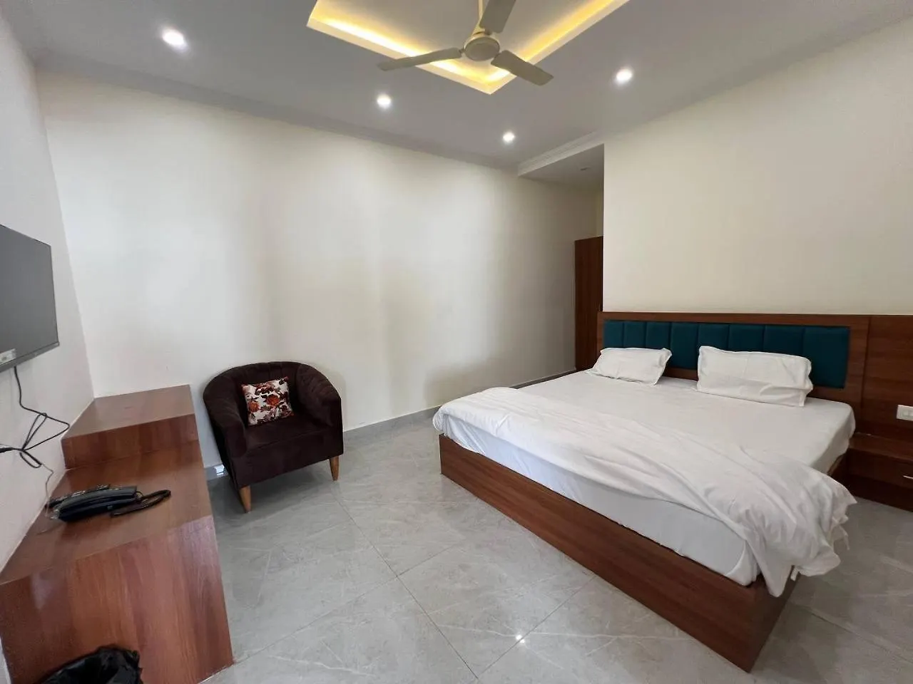 Shiva Kashi Inn Varanasi